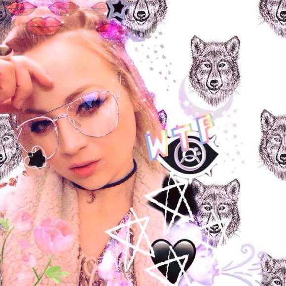 Meet your Posher, Mychal - Picture 1 of 1